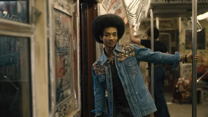 The teenagers who form the heart of the show might be unknown actors for now, but trust us, that is soon set to change. Justice Smith, who was in Paper Towns, charms as Ezekiel "Books" Figuero, while Herizen Guardiola shines as Mylene, the pastor's daughter who can't help her love for music and disco. But there's no lack of familiar faces—Jaden Smith plays philosphical graffiti artist Dizzee, while Jimmy Smits and Breaking Bad's Giancarlo Esposito also lend gravitas to the series. Photo: Courtesy of Netflix