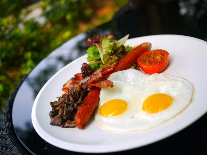 Breakfast - Old fashioned breakfast