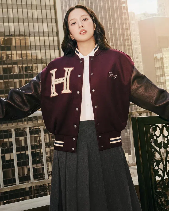 fashion news jisoo tommy hilfger