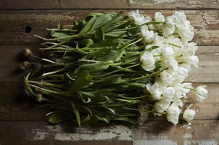 How To Nail It: Neo-Rustic Wedding Decor