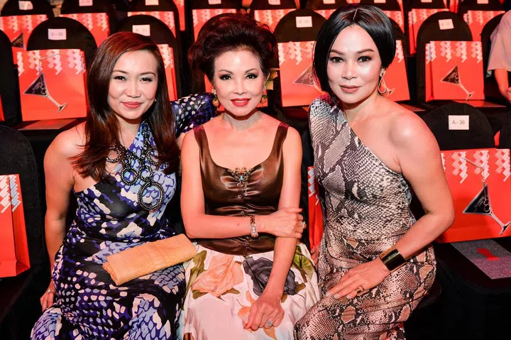 Trina Liang, Linda Soo-Tan, Susanna Kang