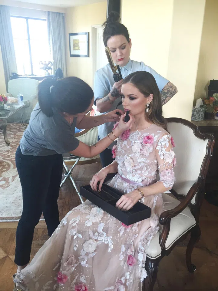 Dressing Chrissy Teigen for the 2016 Oscars Red Carpet