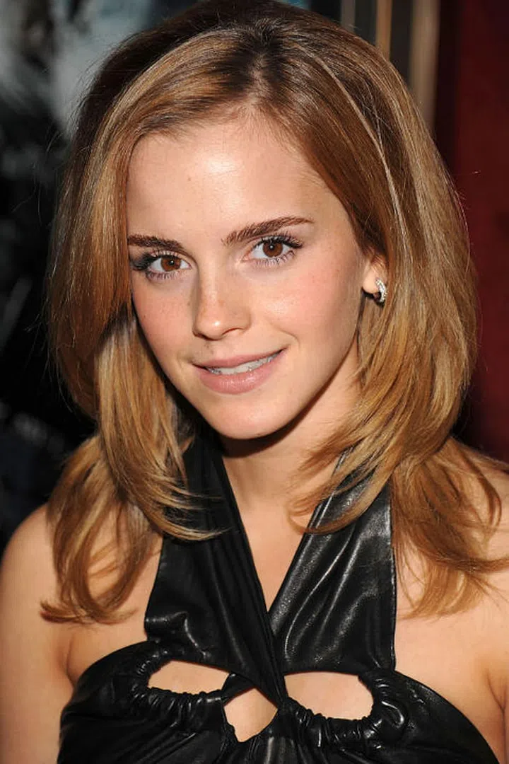Watson's hair never stays long for very, well, long. Here she is with well defined layers