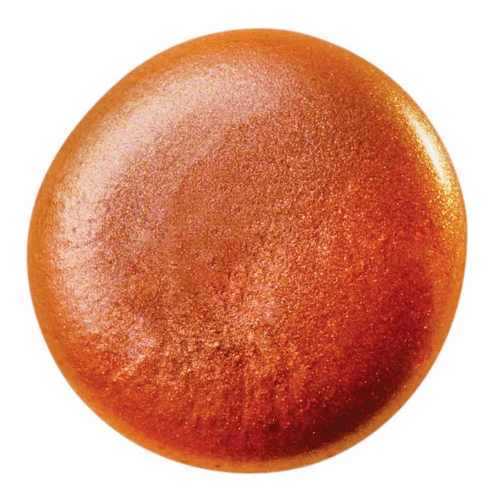 Give rough and uneven skin an overhaul with this refreshing peel-off mask that’s rich in exfoliating fruit acids and energising essential oils.