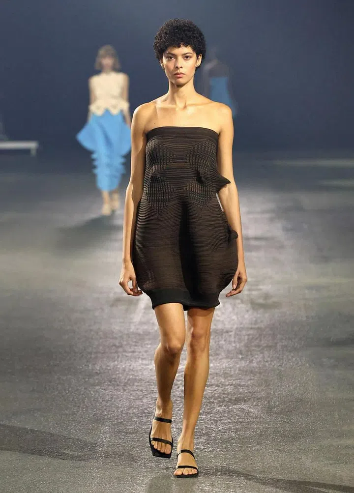 Photo: Issey Miyake