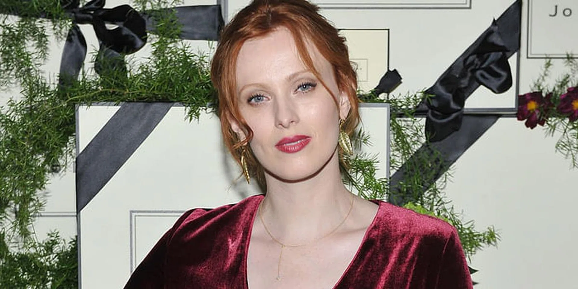 karen-elson-jo-malone-london-girl