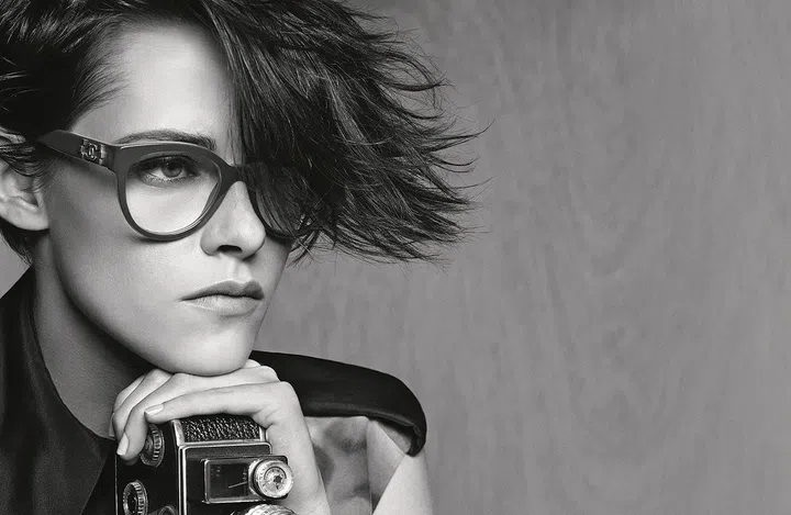 05_CHANEL_eyewear_Spring_Summer_2015_collection_Ad_campaign_pictures_by_Karl_Lagerfeld_LD