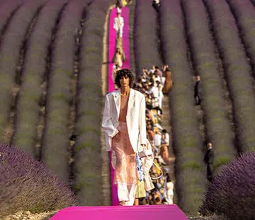 Jacquemus Announces Spring Summer 2020 Runway Show