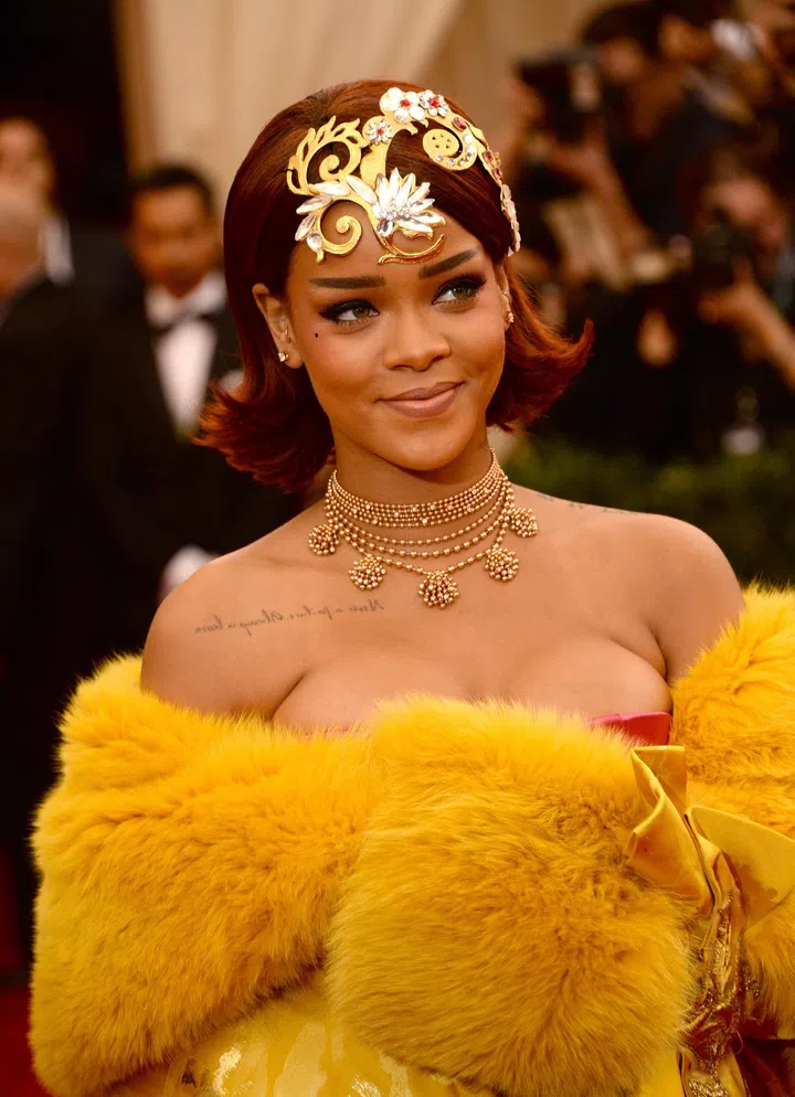 NEW YORK, NY - MAY 04:  Rihanna attends the "China: Through The Looking Glass" Costume Institute Benefit Gala at Metropolitan Museum of Art on May 4, 2015 in New York City.  (Photo by Kevin Mazur/WireImage)