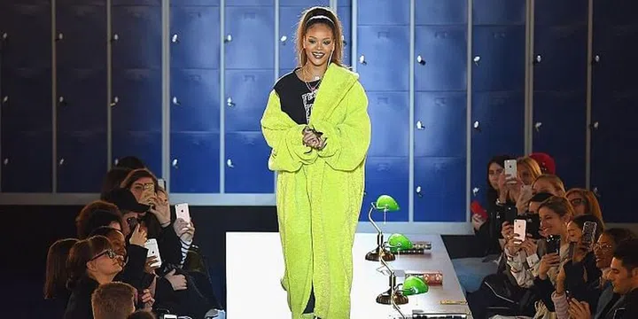 Rihanna Fenty
