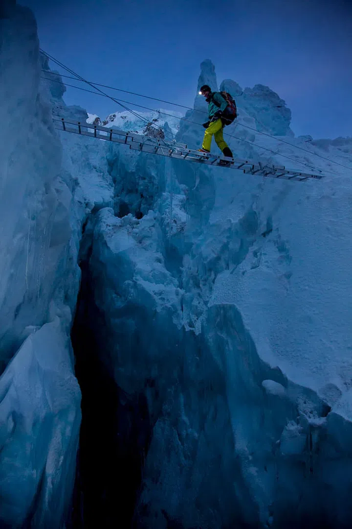 A member of the Perpetual Planet
extreme expedition at Khumbu
Icefall, Mount Everest.<br />Photo: Courtesy of National Geographic