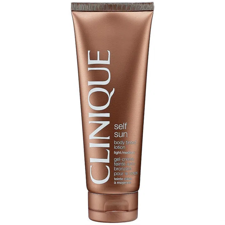 Why we love it: It's fuss-free and leaves a gorgeous golden glow that lasts up to three days. Photo: Clinique