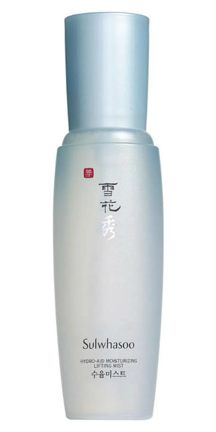 Eastern medicine is the name of Sulwhasoo’s game, and this mist works to hydrate the skin with Korean herbs like puslane and adhesive rehmannia. Together, they leave the skin glowing, revitalized and soothed. All that while reversing the effects of environmental damage to restore youth and vitality. Photo: Sulwhasoo 