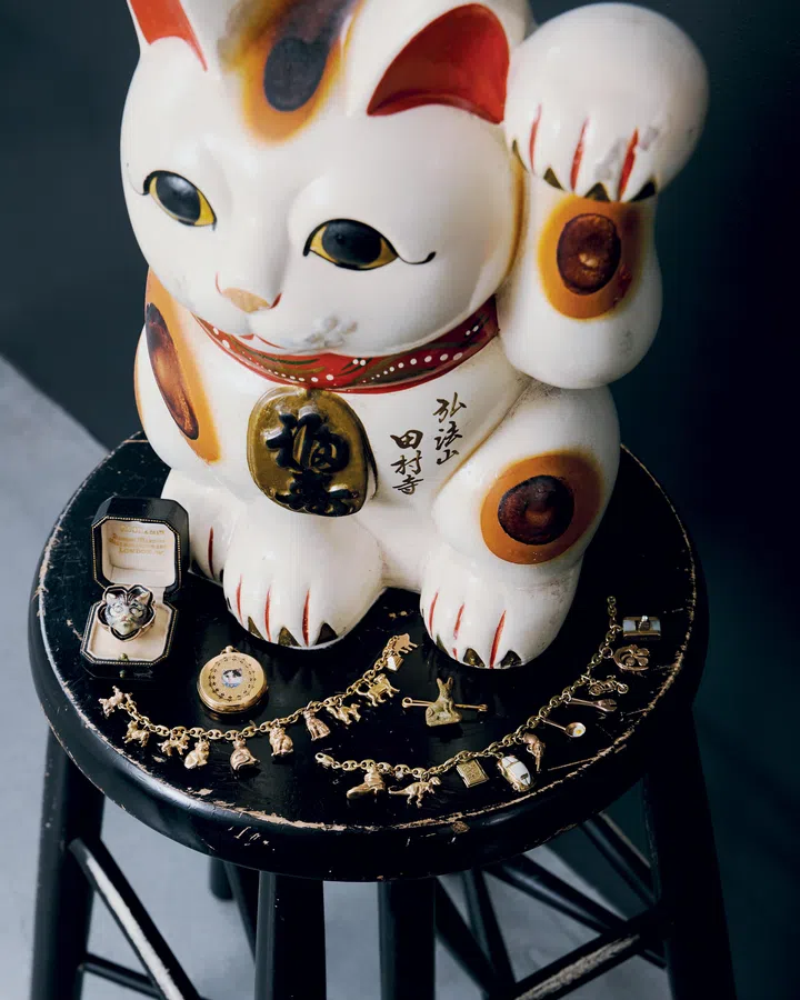 jewellery collector | jennifer banse eye of the cat jewellery lucky cat feline pieces