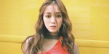 Lee Sung Kyung