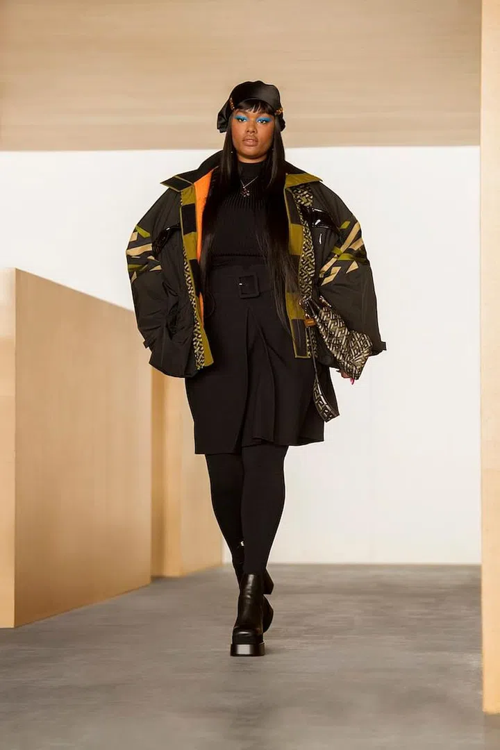 Photo: Versace