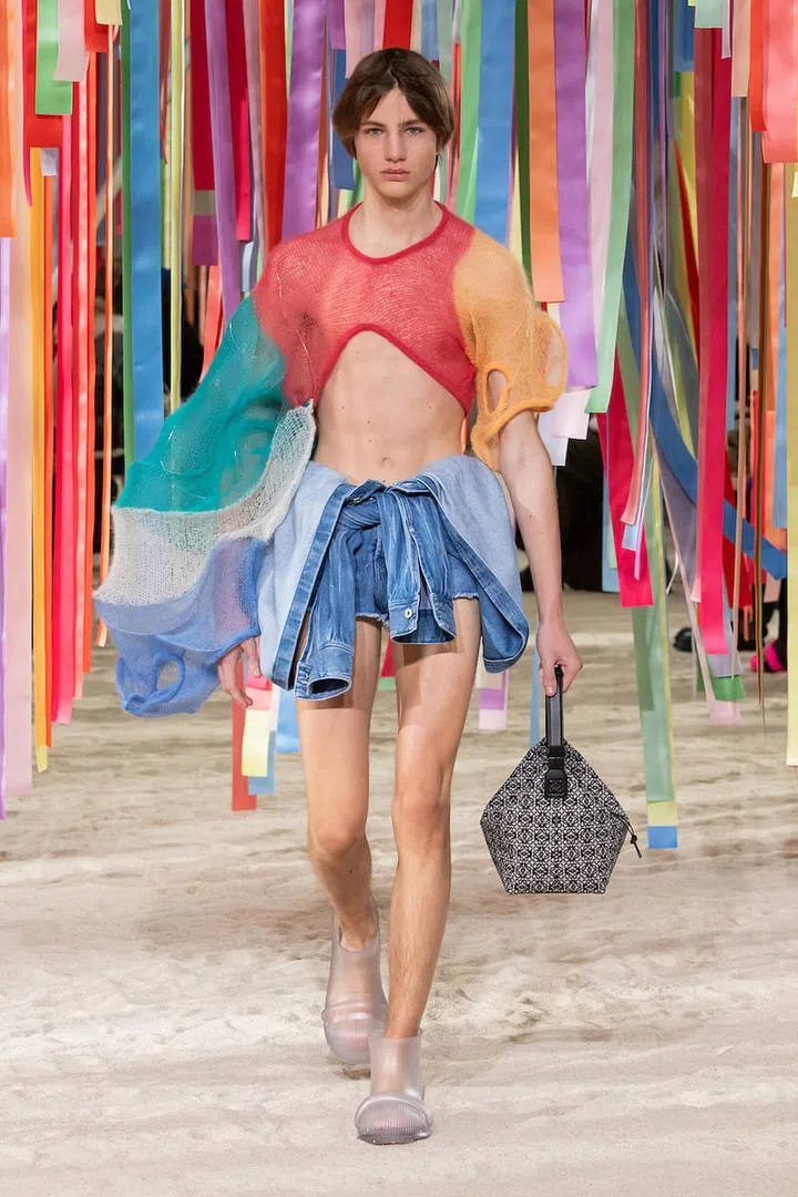 Loewe fall/winter 2022 (Photo: Courtesy of brand)
