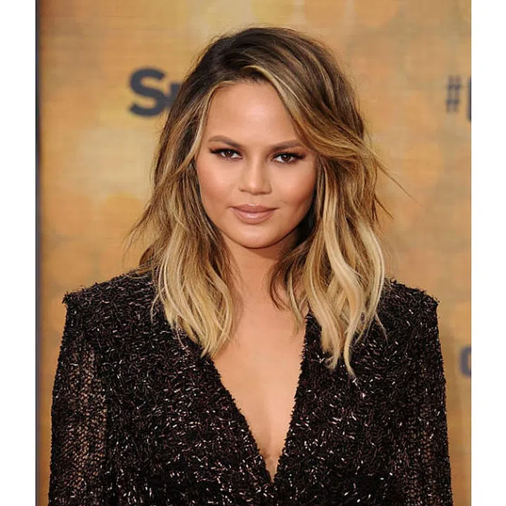 More body hang-ups, brought to you by the miracle of childbirth. "I'm still definitely not comfortable," she said of requesting swimsuits with more coverage on shoots. "I think I'm fine in clothes. But am I comfortable naked or in a bikini? Not exactly yet."