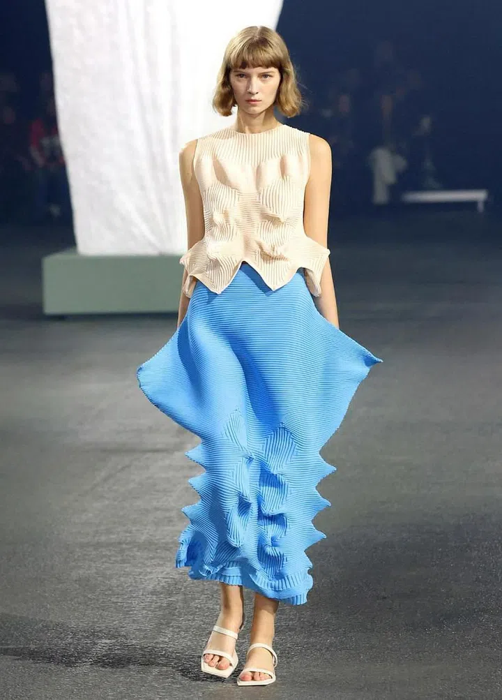 Photo: Issey Miyake
