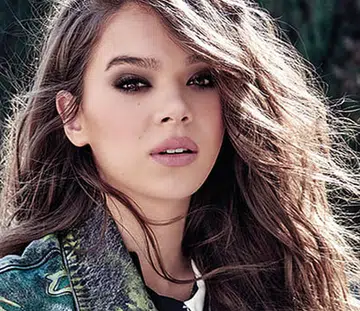 hailee Steinfeld