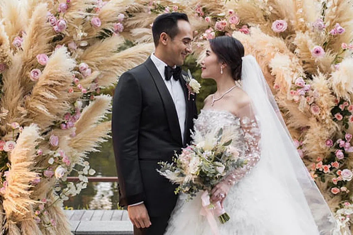 Exclusive! Chryseis Tan And Faliq Nasimuddin's Official Wedding Photos ...