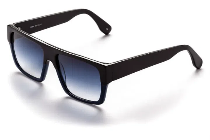 A fine balance between rugged and classic, these frames from Sunday Somewhere is just right for dads who want to look spiffy without trying too hard. (Photo: Sunday Somewhere)