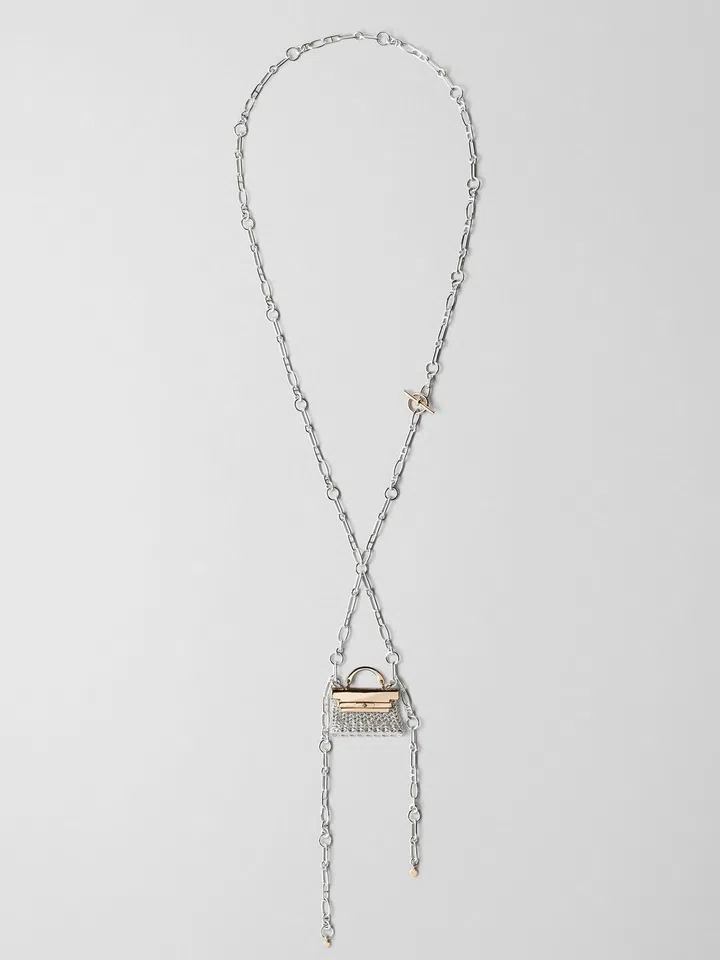 Precieux Kelly Sautoir in silver and rose gold.