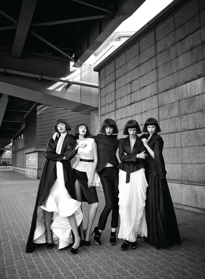 Wijaya’s Moonshine collection takes influence from artist Karl Bloosfeldt’s photographs
and the High Priestess tarot card