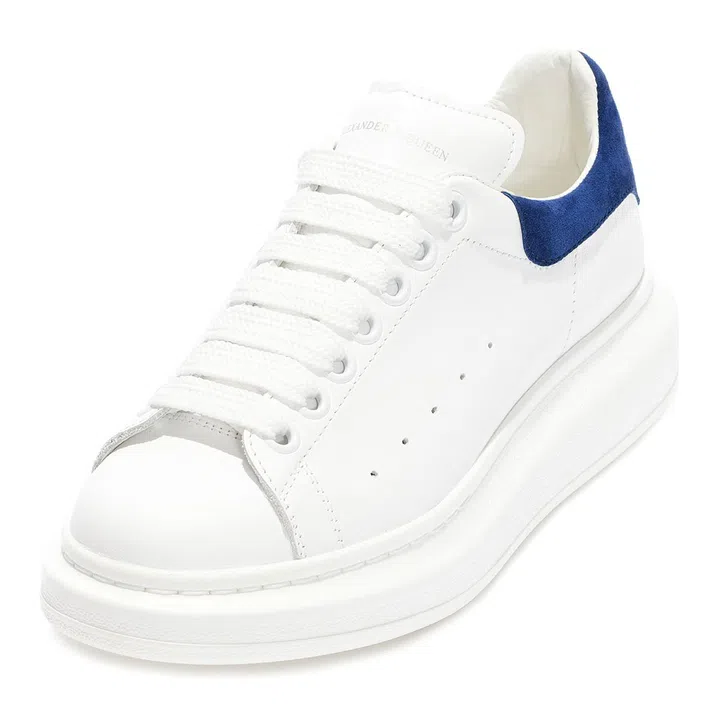 Photo: Alexander McQueen