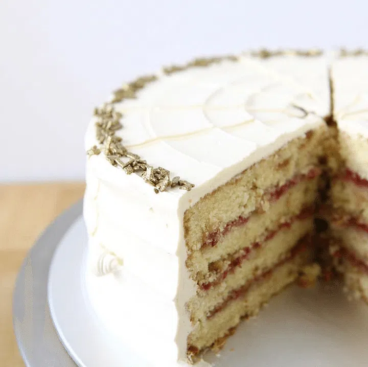 <b>We recommend:</b> Sweet, fragrant, and delightfully tart, the Bette Midler is bound to win your lover’s heart. The moist Earl Grey sponge cake is filled with an Earl Grey swiss meringue buttercream and mouth-puckering lemon emulsion.  The blueberry swiss meringue buttercream that tops this cake off is as fabulous as the bakery’s name says. (@thefabulousbakerboy)