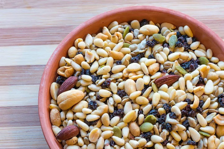 Nuts are incredibly nutrient dense, especially almonds and brazil nuts.
Almonds in particular are full of copper and that wonder mineral manganese, both of which ensure energy flows efficiently around the body throughout the day.
Keep a bag in your desk for snacking on between meals.
If you have time, try soaking them overnight to make them easier to digest.