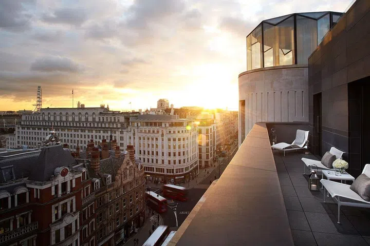 Look out over some London landmarks from the balcony of the Suite ME at ME's outpost in the capital. The view encompasses the Shard, Tower Bridge, St Paul's and the London Eye.
