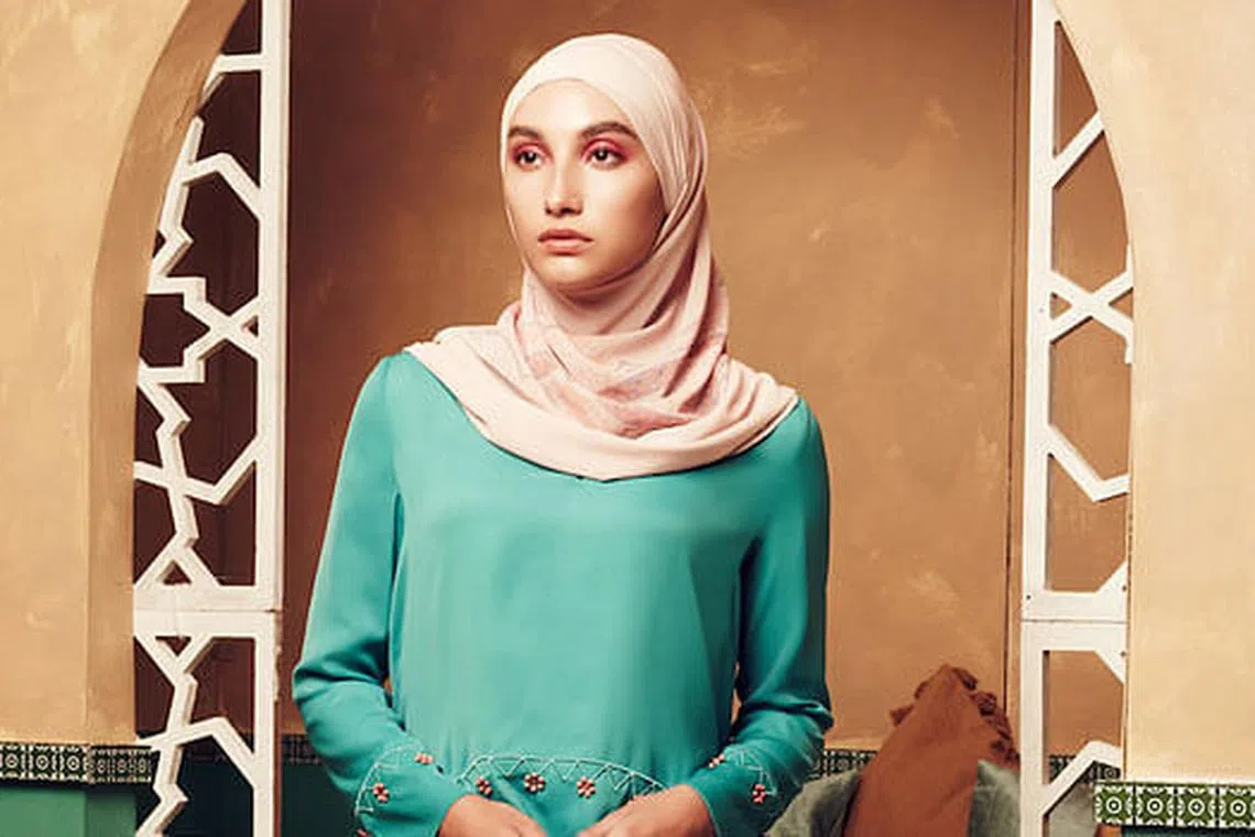 24 Of The Chicest Modest Wear Outfits To Rock This Ramadan | Harper's ...