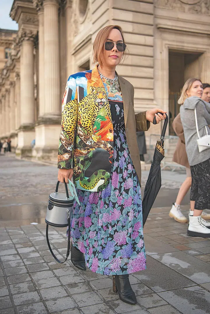 Break the mould by mixing patterns. (Photo: Showbit)