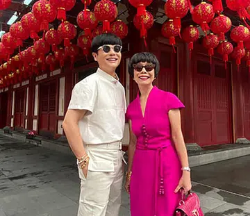 Peranakan Diaries: Discover Chinese New Year Traditions Though Fashion and Food with EIC Kenneth Goh
