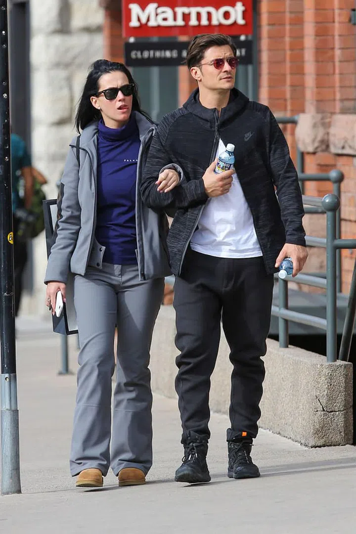 Katy Perry And Orlando Bloom Get Cozy In Aspen