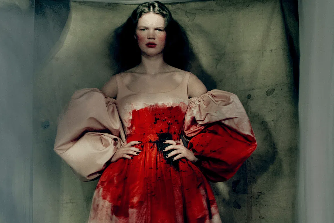 McQueen レッド フェザージャケット 【美品・希少】Alexander