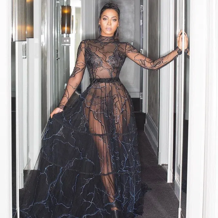 Photo: @lala