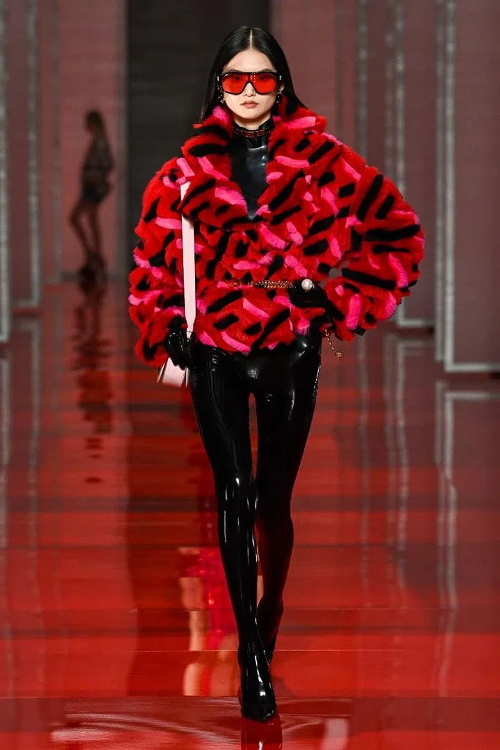 Photo: Versace