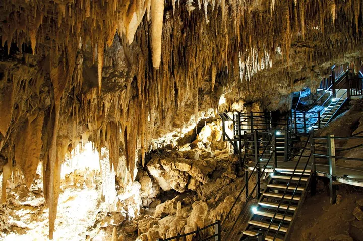 An underground passage in Ngilgi Cave, northeast of Yallingup.
