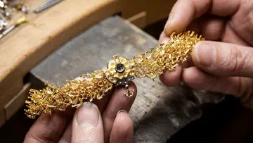 Le Grand Tour Through Van Cleef & Arpels' New Collection