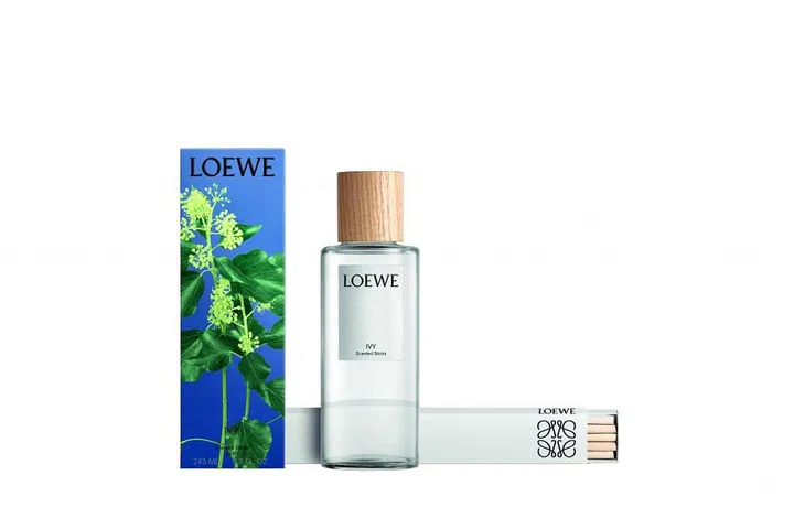 Rattan diffuser in Ivy, from Loewe.