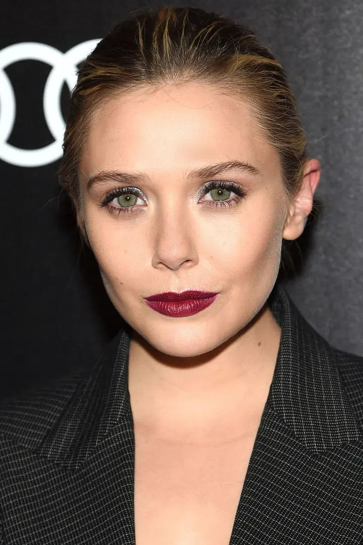 Elizabeth Olsen, Lipstick