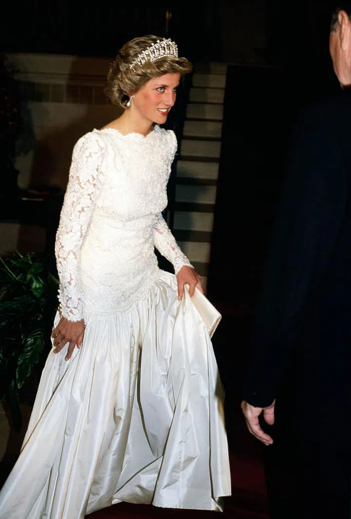This confection is by Murray Arbeid; the crown is by the monarchy. Photo: Getty 