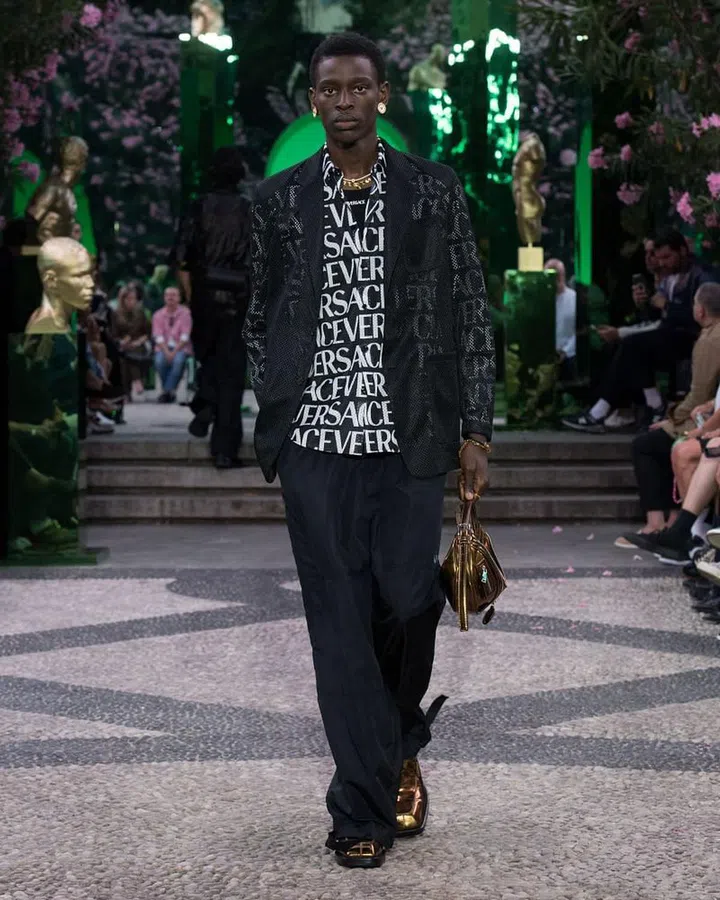 Photo: Versace