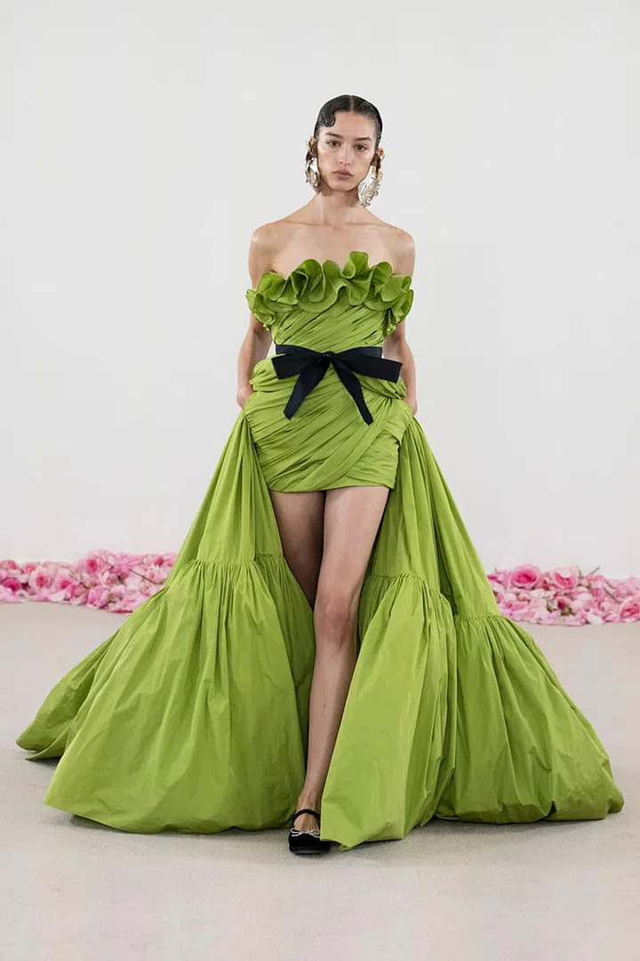 Giambattista Valli,
Fall Winter 2023-24,
Haute couture