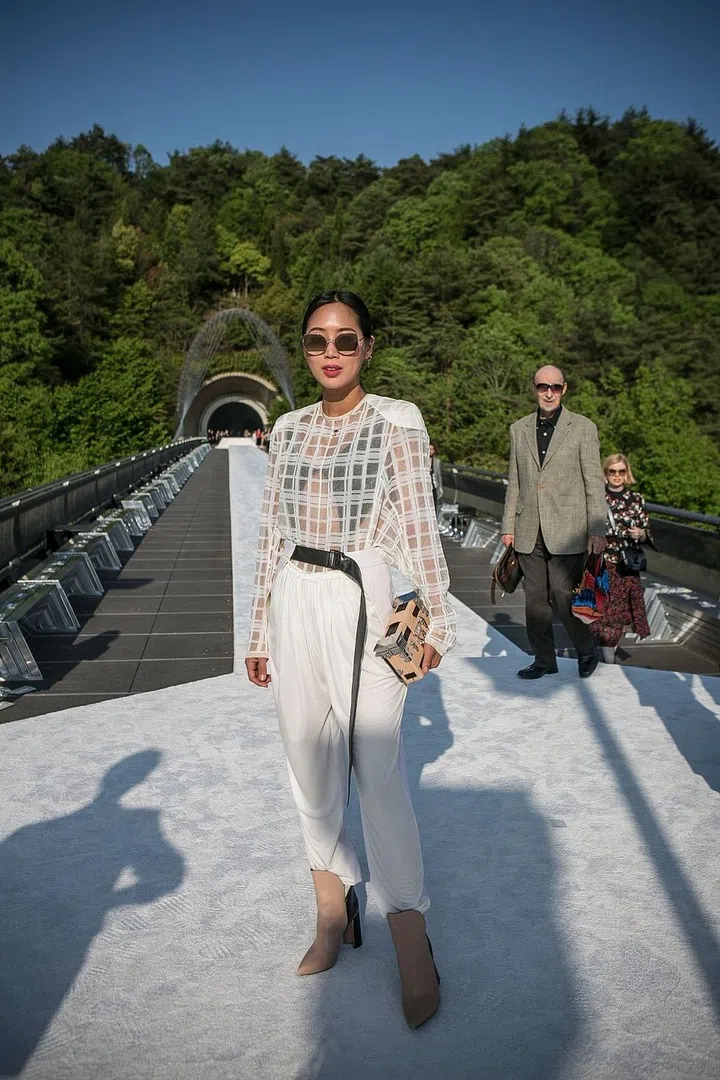 In Louis Vuitton. Photo: Getty 