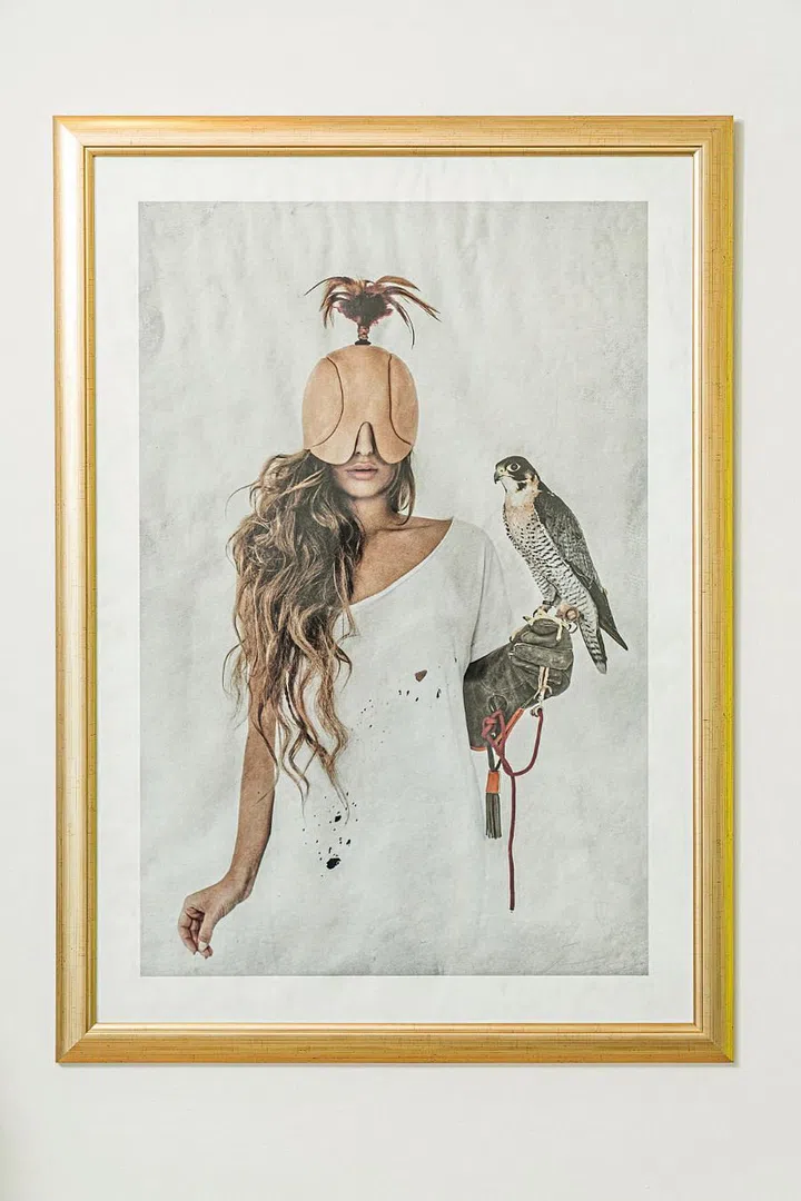 The framed photograph of a girl with a falcon was a gift and is one of Sameera’s favourite pieces of artwork in the home.