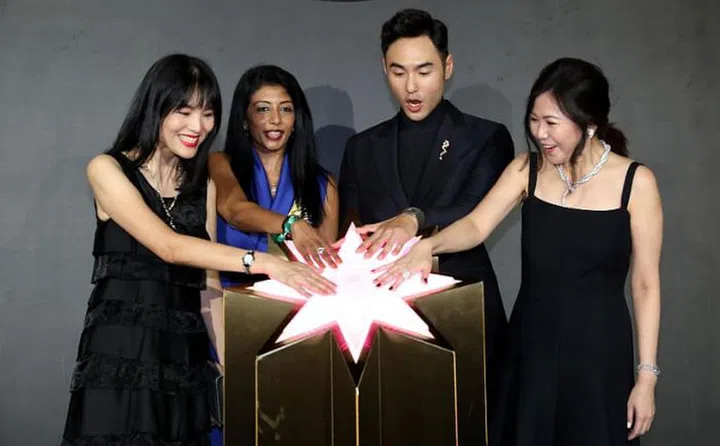 Bvlgari’s Dream Maker Holiday Installations