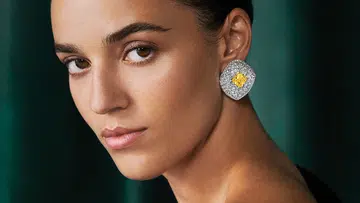 GRAFF Festive I wish | Model yellow diamond earring